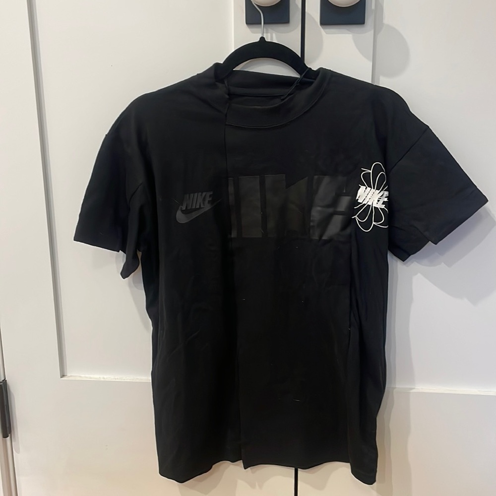 Nike Sacai Black Tshirt